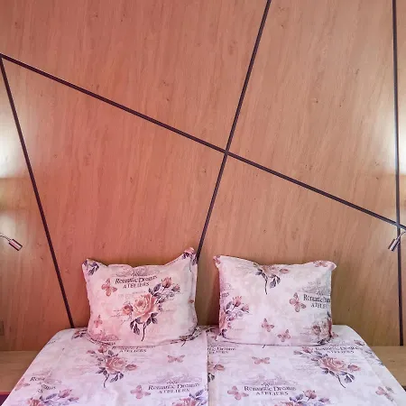 Apartament With Sea View *